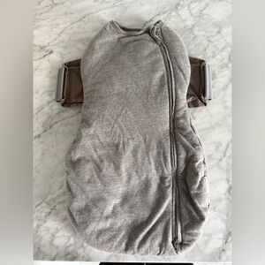 Happiest Baby SNOO Sleepea SMALL Gray Comforter Sleep Sack Swaddle